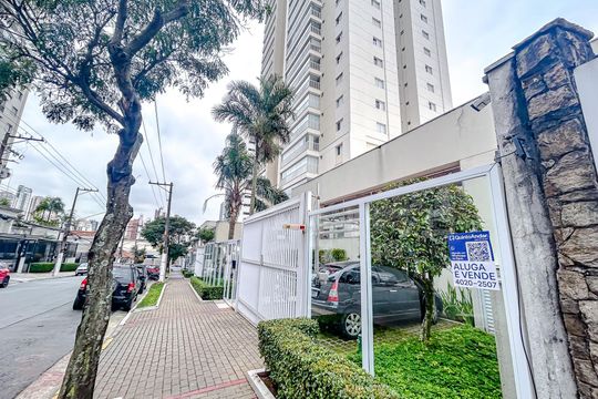 Fachada com Plaquinha de apartamento à venda com 4 quartos, 137m² em Vila Regente Feijó, São Paulo