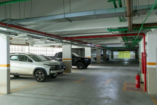 ÁREAS COMUNS - GARAGEM de kitnet/studio para alugar com 1 quarto, 44m² em Centro, Campinas