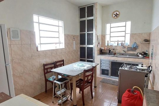 Cozinha de casa à venda com 2 quartos, 186m² em Realengo, Rio de Janeiro