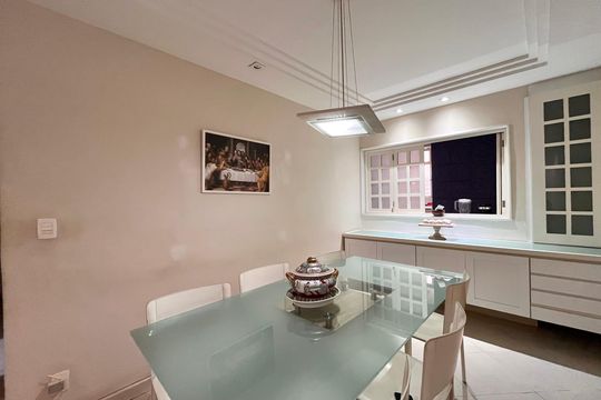 Sala de Jantar de apartamento à venda com 3 quartos, 130m² em Copacabana, Rio de Janeiro