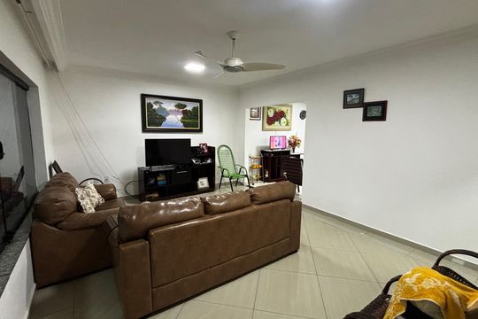 Casa à venda com 2 quartos, 240m² em Vila Sao Joao, Santo André