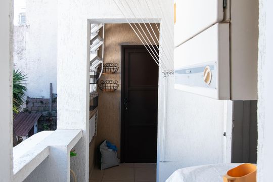 Área de serviço de casa para alugar com 2 quartos, 110m² em Higienópolis, Porto Alegre