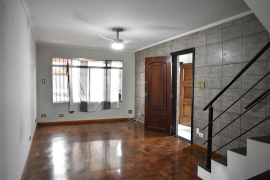 Sala de casa à venda com 3 quartos, 150m² em Parque Imperial, São Paulo