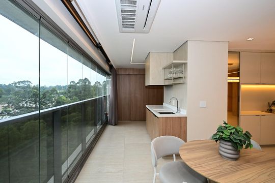 Varanda de apartamento à venda com 3 quartos, 186m² em Real Parque, São Paulo