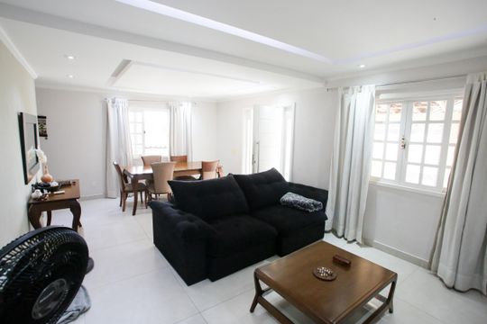 Casa para alugar com 3 quartos, 120m² em Freguesia (jacarepaguá), Rio de Janeiro