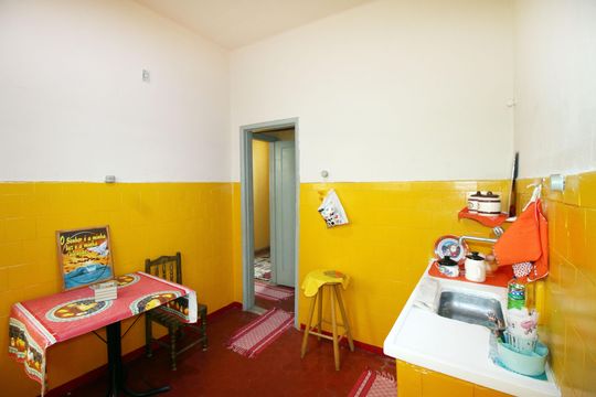 Cozinha de casa para alugar com 2 quartos, 95m² em Cordovil, Rio de Janeiro