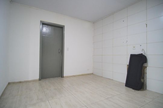 Cozinha de casa à venda com 2 quartos, 80m² em Campina, São Leopoldo