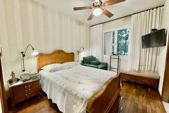 Apartamento à venda com 2 quartos, 100m² em Santa Lúcia, Belo Horizonte