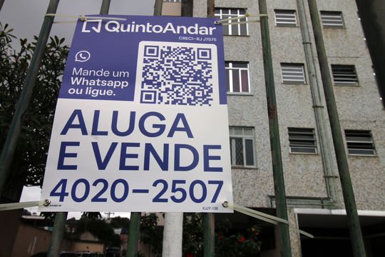 Placa de apartamento à venda com 2 quartos, 60m² em Penha, Rio de Janeiro
