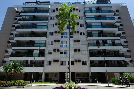 Fachada de apartamento à venda com 2 quartos, 75m² em Recreio dos Bandeirantes, Rio de Janeiro