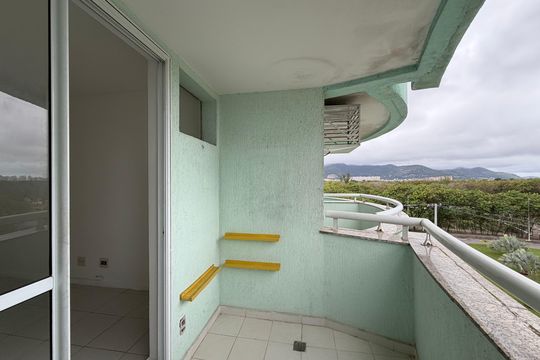 Sala - Varanda de apartamento à venda com 2 quartos, 77m² em Barra da Tijuca, Rio de Janeiro