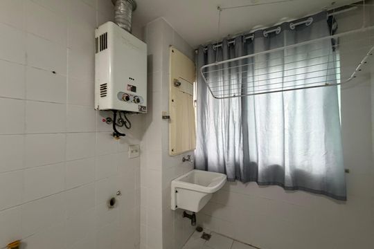 Área de serviço de apartamento à venda com 2 quartos, 77m² em Barra da Tijuca, Rio de Janeiro