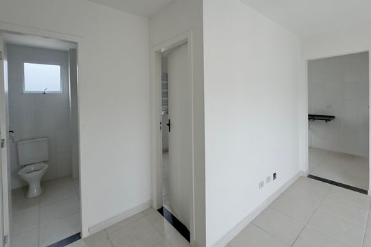 Sala de apartamento para alugar com 2 quartos, 48m² em Jardim Jacy, Guarulhos