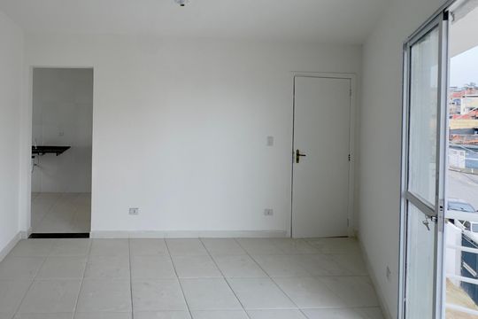 Sala de apartamento para alugar com 2 quartos, 48m² em Jardim Jacy, Guarulhos