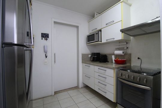 Cozinha e Área de Serviço de apartamento à venda com 2 quartos, 66m² em Vila Olímpia, São Paulo