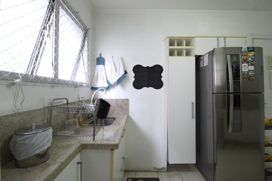 Cozinha e Área de Serviço de apartamento à venda com 2 quartos, 66m² em Vila Olímpia, São Paulo