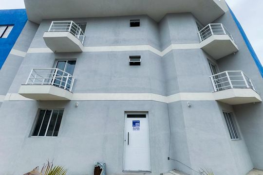 Fachada de apartamento para alugar com 2 quartos, 48m² em Jardim Jacy, Guarulhos