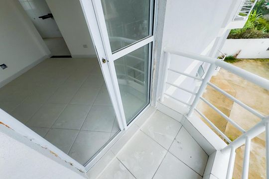 Sala - Varanda de apartamento para alugar com 2 quartos, 48m² em Jardim Jacy, Guarulhos