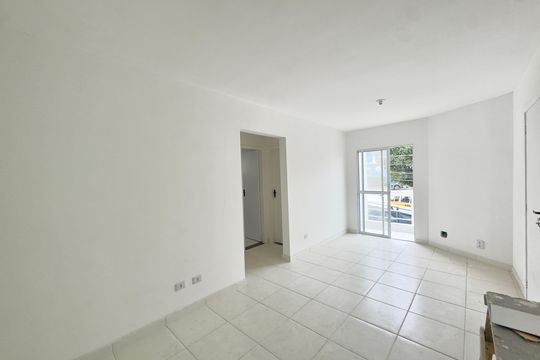 Apartamento para alugar com 3 quartos, 66m² em Jardim Jacy, Guarulhos