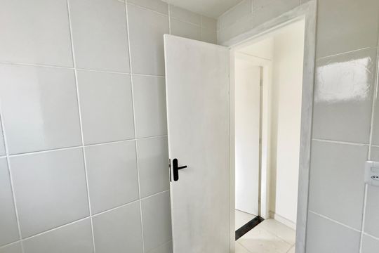 Banheiro da Suíte de apartamento para alugar com 3 quartos, 66m² em Jardim Jacy, Guarulhos