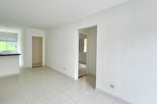 Sala de apartamento para alugar com 3 quartos, 66m² em Jardim Jacy, Guarulhos