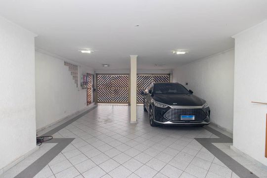 Garagem de casa para alugar com 3 quartos, 800m² em Tucuruvi, São Paulo