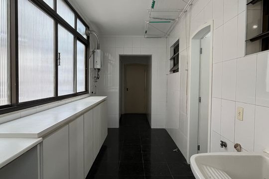 Área de Serviço de apartamento para alugar com 3 quartos, 189m² em Boqueirão, Santos