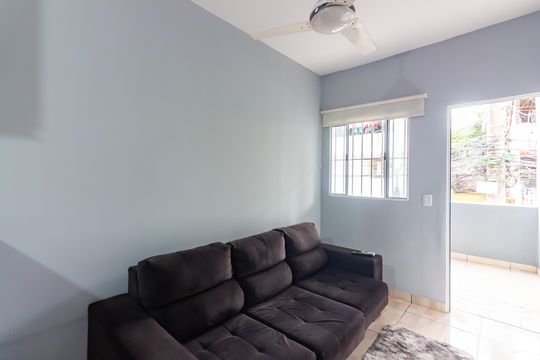 Sala de casa para alugar com 1 quarto, 36m² em Iapi, Osasco