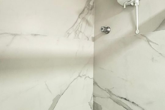 Banheiro de apartamento para alugar com 1 quarto, 32m² em Moema, São Paulo