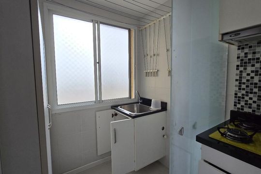 Área de serviço de apartamento à venda com 3 quartos, 89m² em Santo Antônio, Porto Alegre
