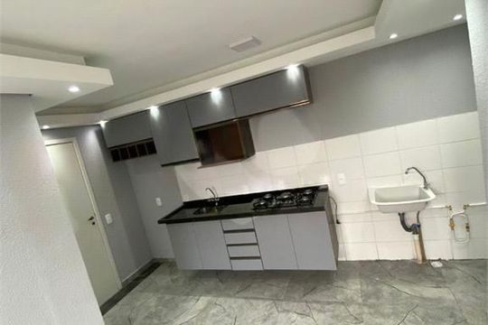 Apartamento à venda com 2 quartos, 35m² em Jardim Santa Adelia, São Paulo