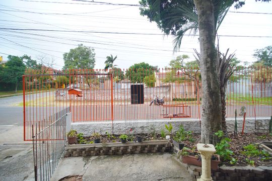 vista da sala de casa à venda com 2 quartos, 180m² em Santo Andre, São Leopoldo