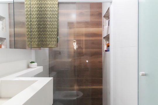 Banheiro de casa à venda com 2 quartos, 70m² em Jardim Helena, São Paulo