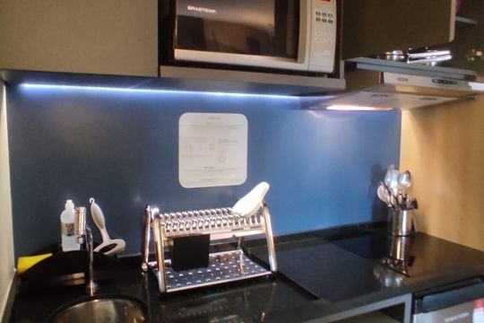 Cozinha de apartamento à venda com 1 quarto, 42m² em Alphaville, Barueri