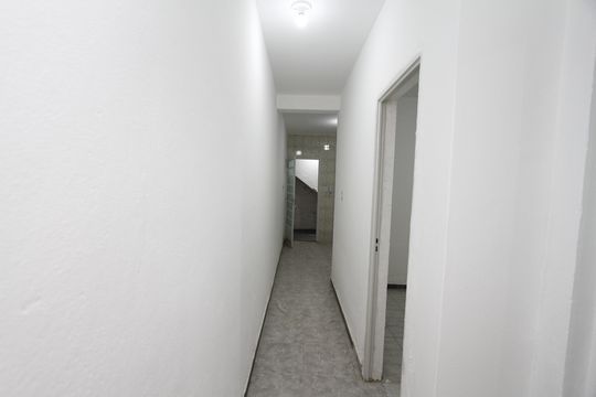 Corredor de casa para alugar com 2 quartos, 100m² em Dom Bosco, Belo Horizonte