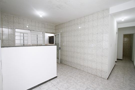 Casa para alugar com 2 quartos, 100m² em Dom Bosco, Belo Horizonte