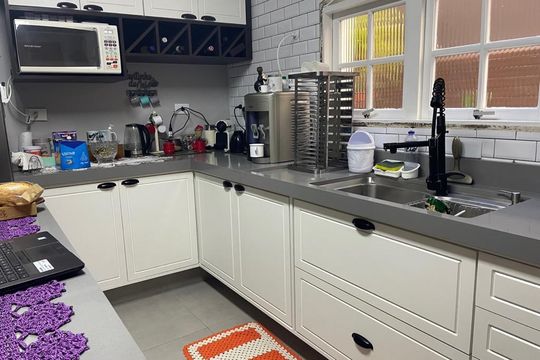 Cozinha de casa à venda com 3 quartos, 250m² em Jardim Lar Sao Paulo, São Paulo