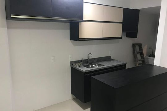 Cozinha de apartamento à venda com 2 quartos, 77m² em Santa Paula, São Caetano do Sul