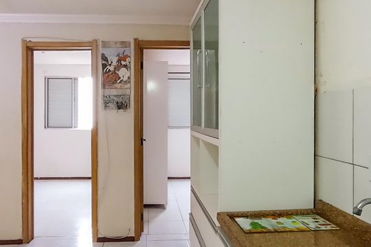 Cozinha  de apartamento para alugar com 2 quartos, 43m² em São José, Porto Alegre