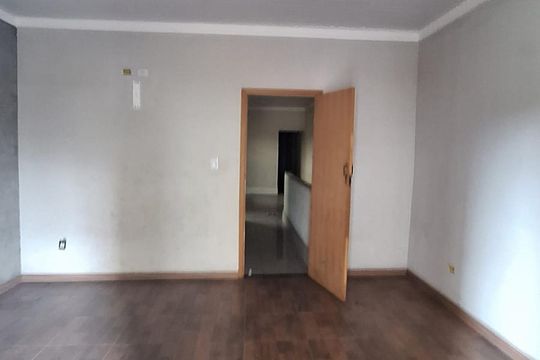 Quarto 1 de casa à venda com 2 quartos, 393m² em Piqueri, São Paulo