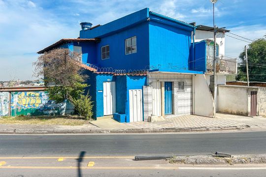 Casa para alugar com 2 quartos, 70m² em Dom Bosco, Belo Horizonte