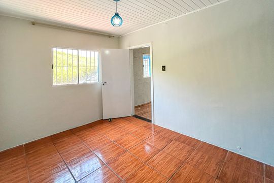 Quarto de casa para alugar com 2 quartos, 70m² em Dom Bosco, Belo Horizonte