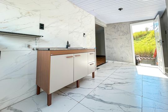 Sala/cozinha de casa para alugar com 2 quartos, 70m² em Dom Bosco, Belo Horizonte
