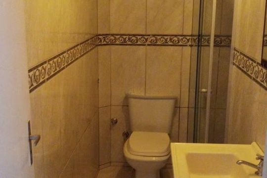 Banheiro de apartamento para alugar com 2 quartos, 40m² em Centro, Canoas