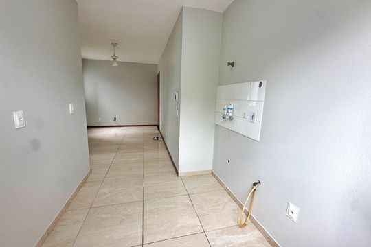 Cozinha de apartamento para alugar com 2 quartos, 50m² em Areias, São José