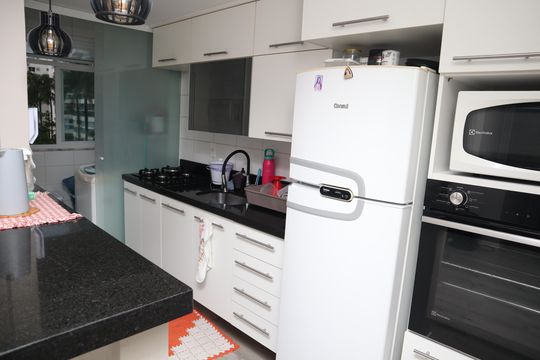 COZINHA AMERICANA de apartamento à venda com 2 quartos, 70m² em Recreio dos Bandeirantes, Rio de Janeiro