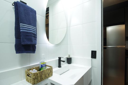 Banheiro de apartamento para alugar com 1 quarto, 26m² em Água Branca, São Paulo
