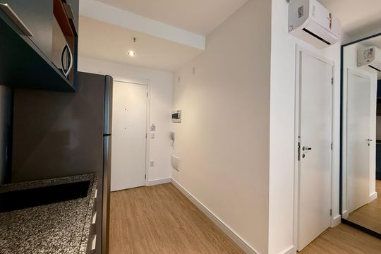 Cozinha  de kitnet/studio para alugar com 1 quarto, 25m² em Brooklin, São Paulo