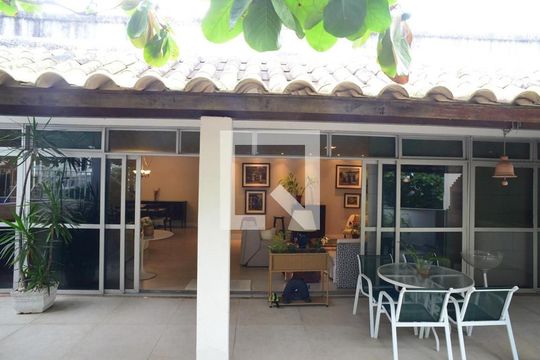 Área externa de apartamento para alugar com 5 quartos, 300m² em Barra da Tijuca, Rio de Janeiro