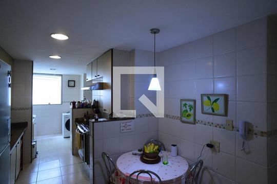 Cozinha de apartamento para alugar com 5 quartos, 300m² em Barra da Tijuca, Rio de Janeiro